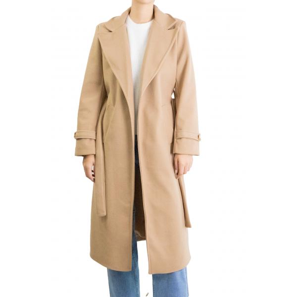 Cappotto con cinta e bottone tinta unita